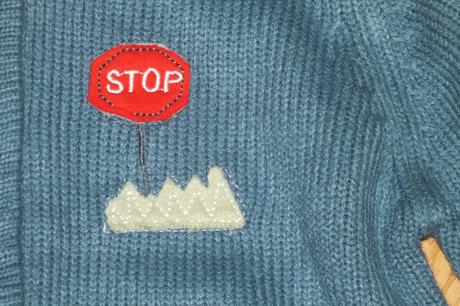 Rifle + svetrik, vyborny stav, 80