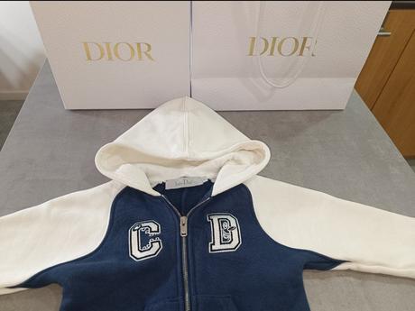 Overal jemne zateplený zn.dior, dkny,68