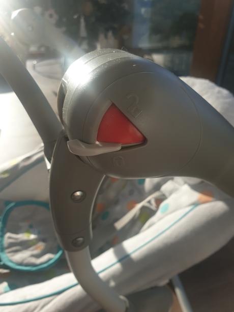 Vybrujúca hojdačka, 