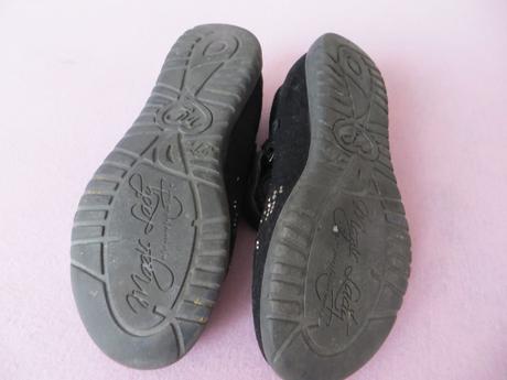 Čierne dievčenské topánky, 27