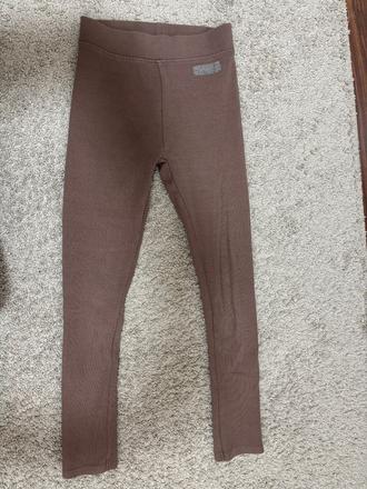 Leginy zara, zara,140