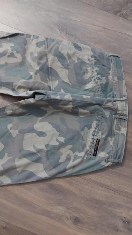 Krasne maskacove nohavice retro jeans, 28