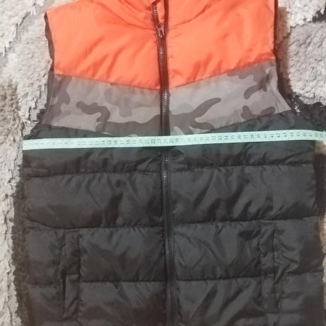 Chlapčenská vesta velk.164 - premerana, sinsay,164