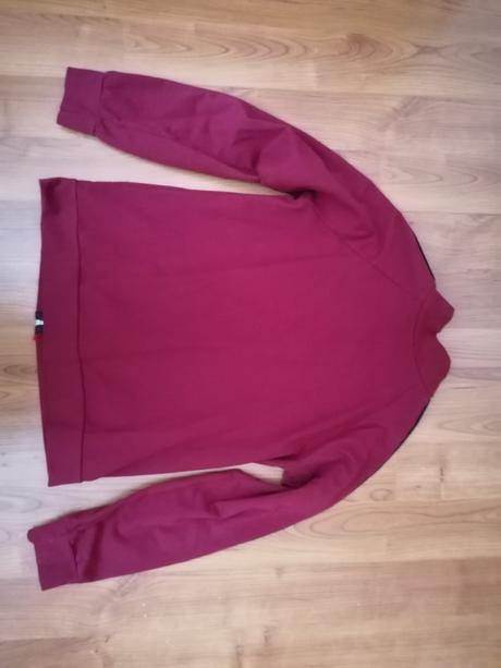 Krásna bordová mikina iba raz oblečená, m