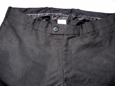 Čierne nohavice na slávnostné udalosti, 48