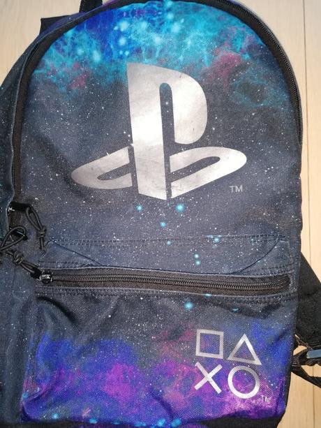 Batoh playstation, h&m