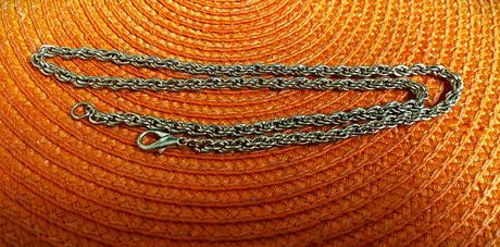 Náhrdelník na krk a ruku,