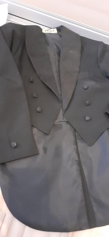 Oblek frak na prve sv.prijimanie, 134