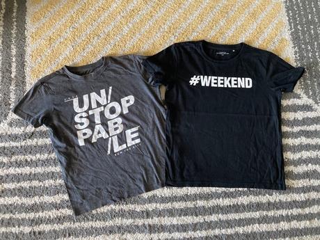 Tričká weekend a nápis, reserved,134