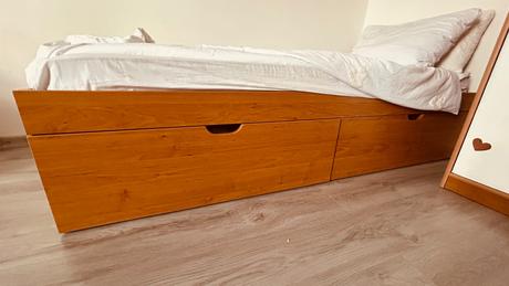 Detská izba 4skrine a postel, 