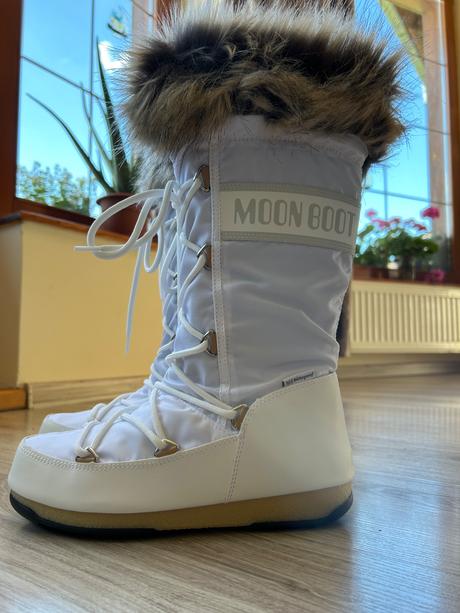 Nenosené snehulky moon boot pc 200eur s vysačkou, 39