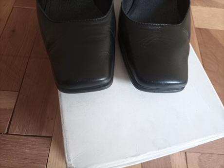 Kožené lodičky, rieker,38