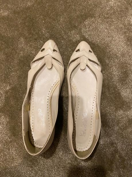 Kozene kremove balerinky, 36