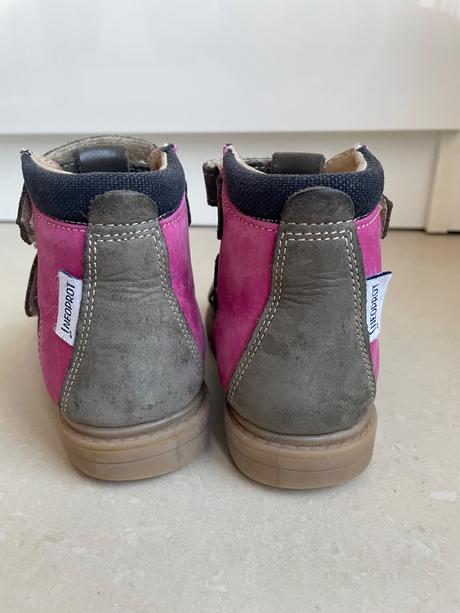 Ortopedicke papucky, 27