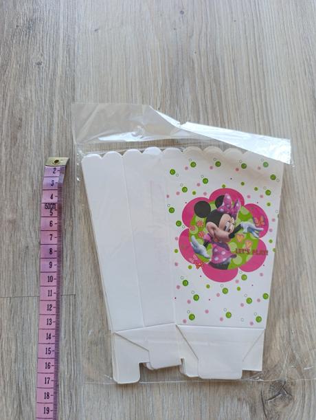 Oslava - sáčiky na pukance/cukríky - minnie, 