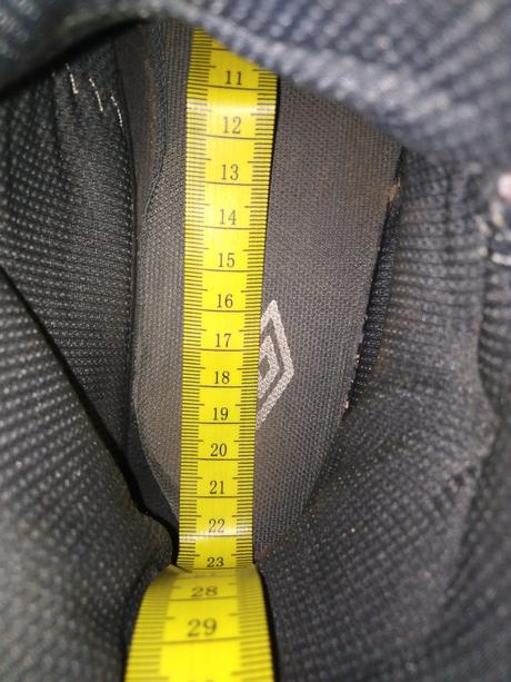 Celoročná obuv, umbro,35