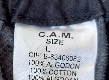 Čierne kvetinové šaty, l