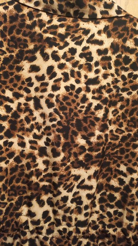 Nové šaty hepard uni veľkosť s až xĺ,v páse nastav,