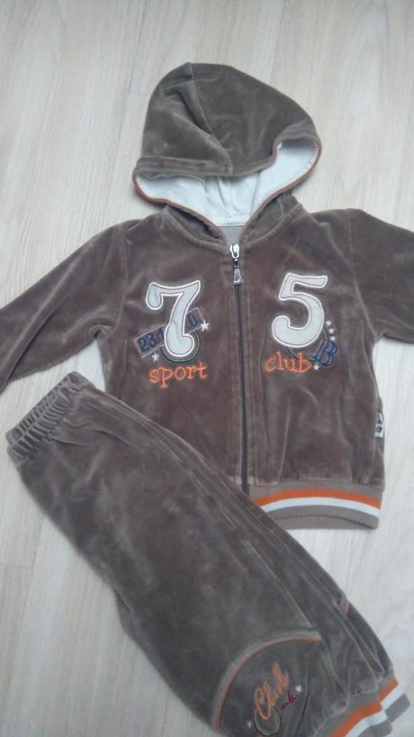 Tepláková súprava, 86