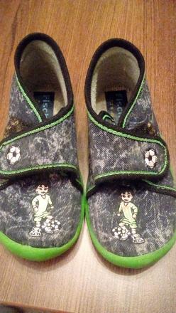 Papuce futbalista, 24