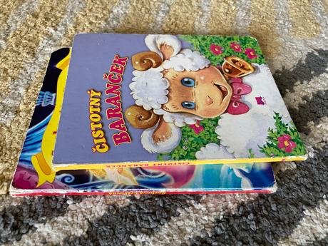 Snehová kráľovná a čistotný baranček,