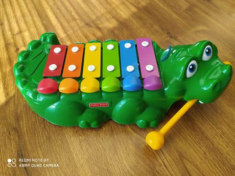 Xylofon fisher price, 