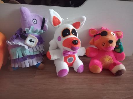 Plyšové hračky fnaf,