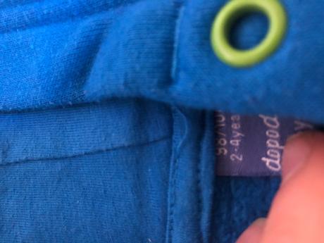 Predam mikinu pre chlapceka, 98