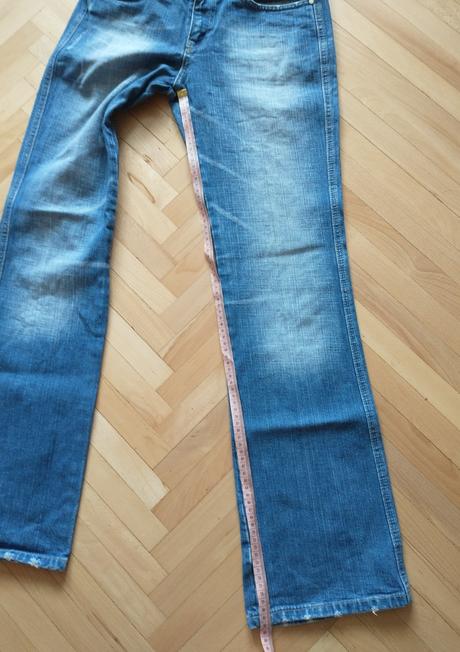 Damske rifle dzinsy diesel, velkost 28, diesel,m