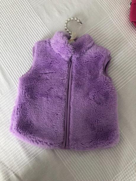 Fialová kožušinka, baby mac,80