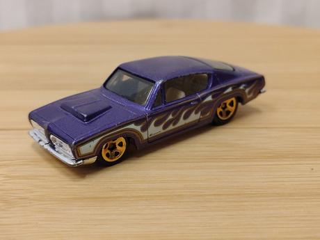 Zberate model hot wheels '68 hemi cuda mattel 2006,