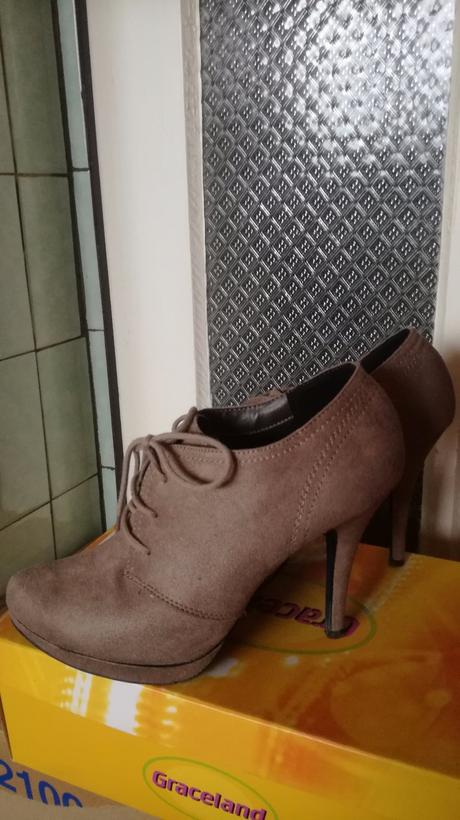 Krásne clenkové topánky, deichmann,39