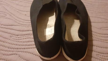 Cvičky čierne, v.31, 31