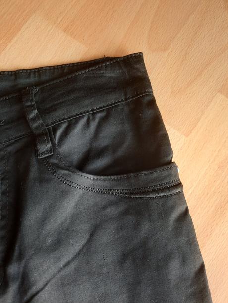 Dámske 3/4 nohavice, 30