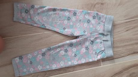 Kvietkové tepláčiky, f&f,104