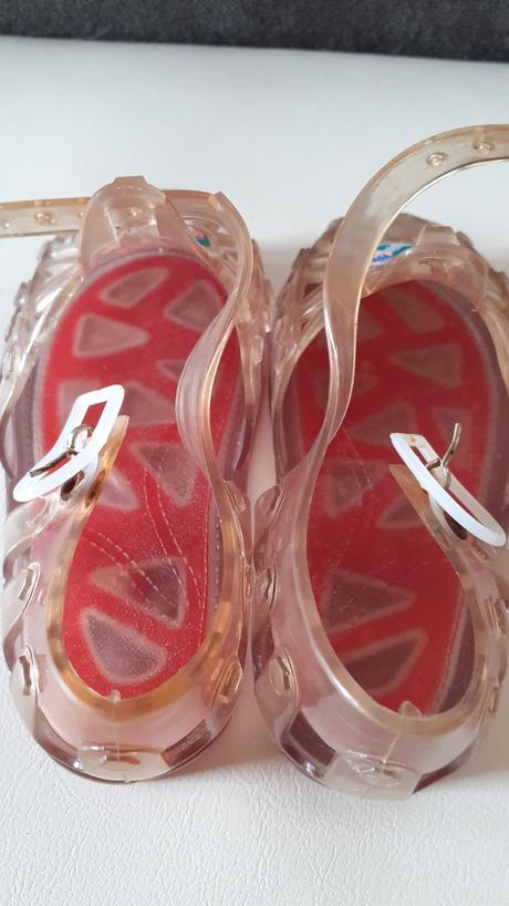 Sandálky do vody, v.20-21, 20