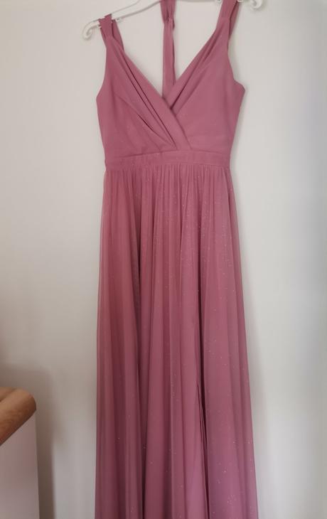 Slávnostné šaty, 36