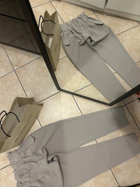 Rinascimento nohavice, s