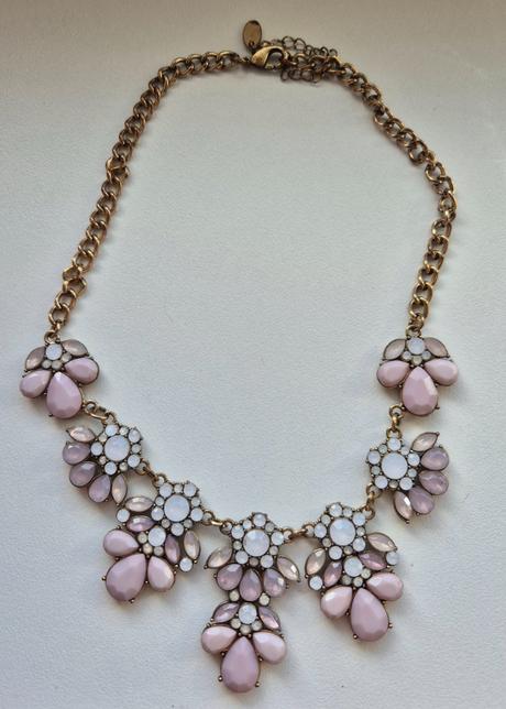 Náhrdelník, new yorker