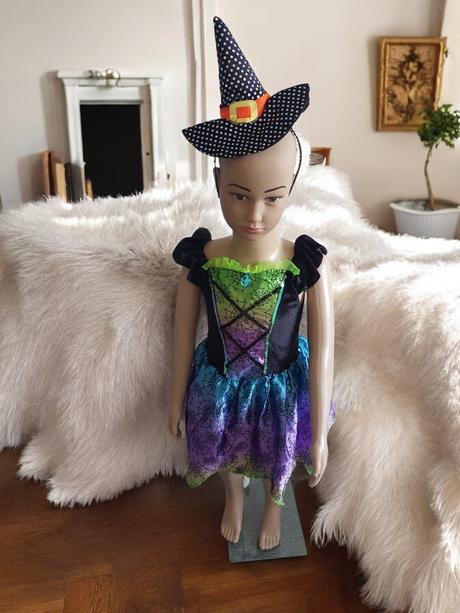 10. čarodejnica veľ. 104,