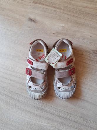 Predám nové letné celokožené sandále, 29