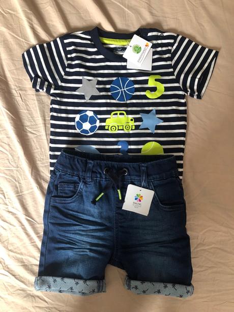 Tričko a kraťasy, topomini,86