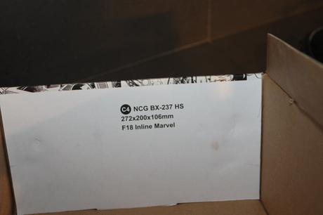 Tenisky vans x marvel sk8-hi v. 36,5, vans,36