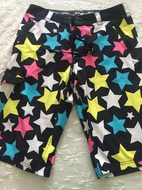 Šortky fr značky tshotsh, l