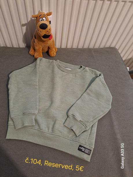 Mikina č.104, reserved,104