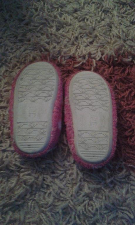 Mäkkučke papučky , 24