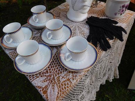 Porcelánové šálky made in čechoslovákia, 