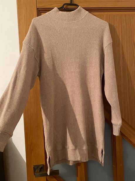 Svetrové šaty, bershka,xs
