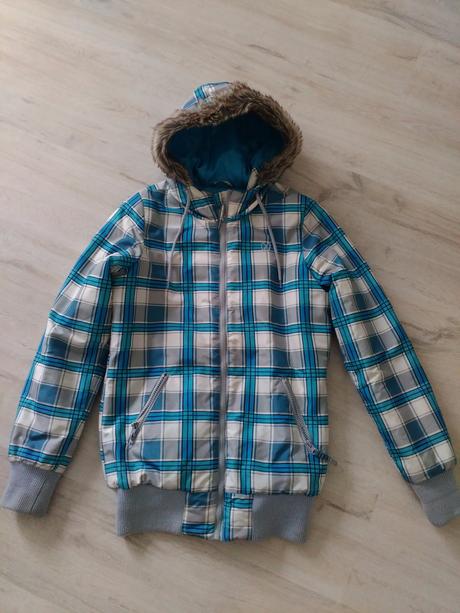 Zimná bunda, 158