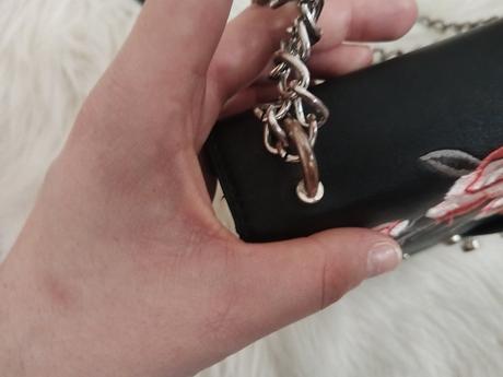 Kabelka, stradivarius